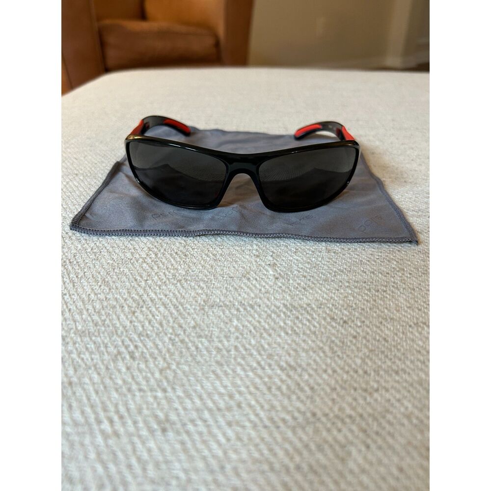 Men's Bolle Swift Y2K Sunglasses - Black and Red - Wrap-Around